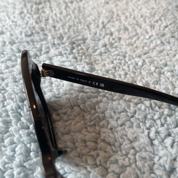 SOLD!!Chanel Sunglasses - Picture 5 of 8